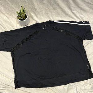 Womens Medium Adidas overized crop top